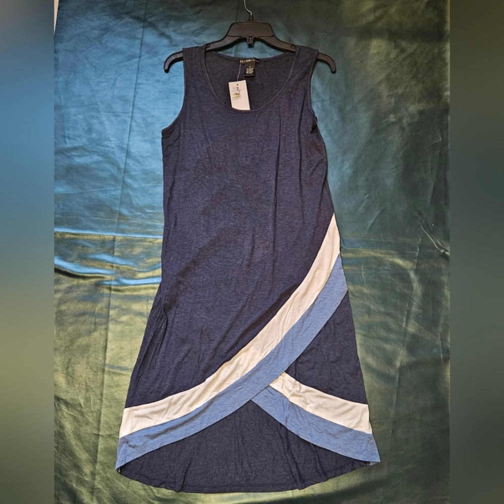 NEW Design History Overlay Dress Size Medium